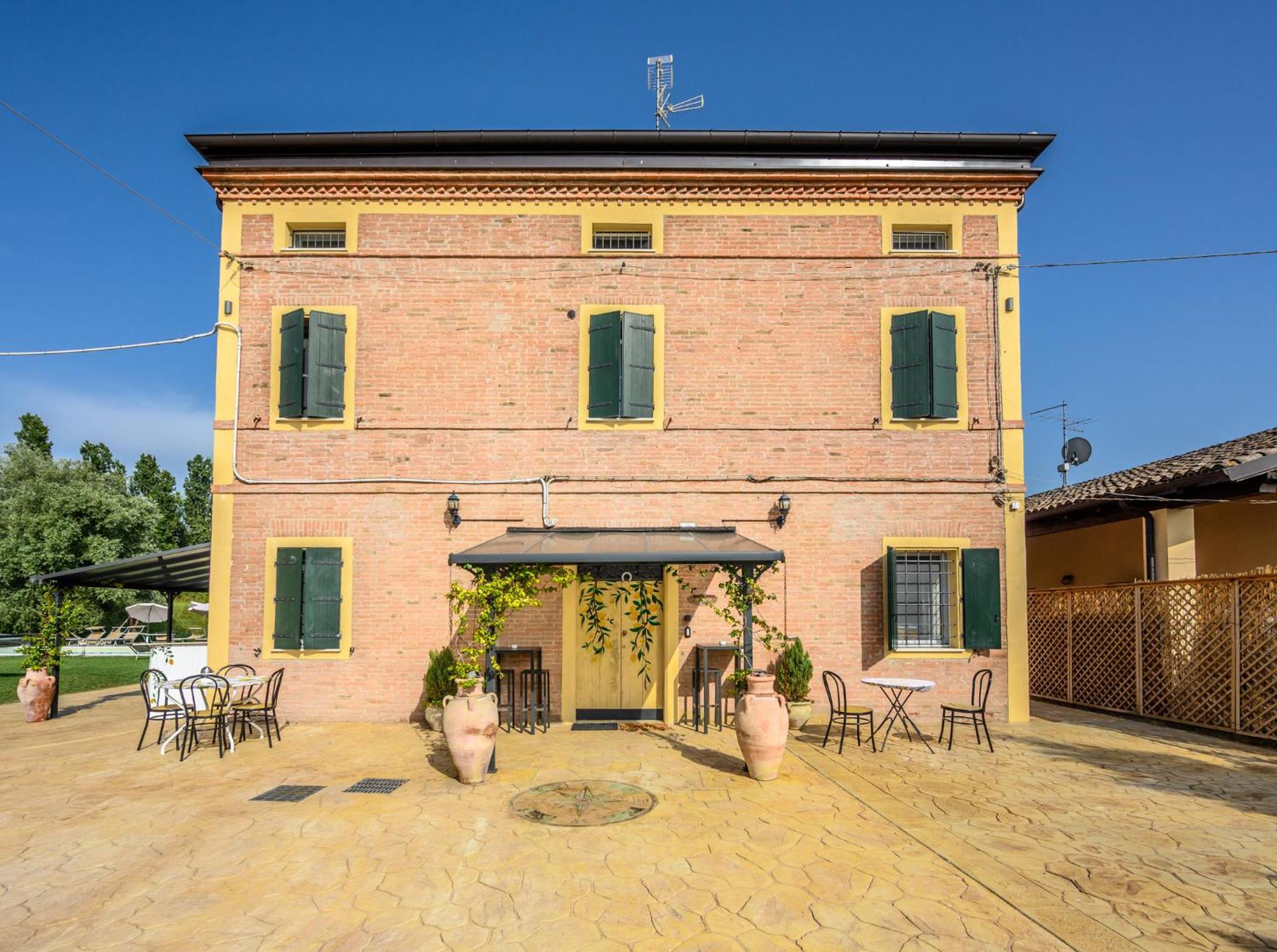 Bed and Breakfast La Casa Di Valeria - Modena Zewnętrze zdjęcie